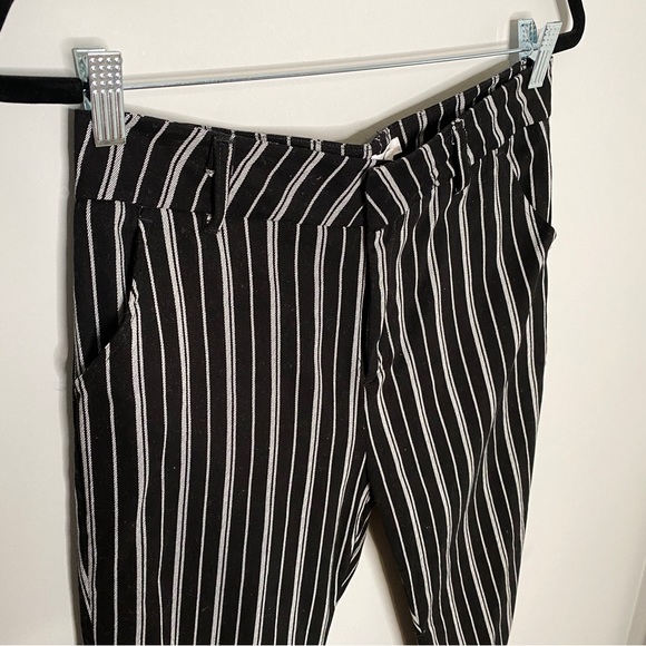 Ardene Black and White Striped Pants (medium) - Picture 2 of 5